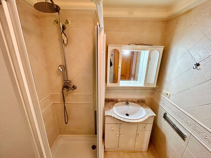 Image No.43-3 Bed Apartment for sale