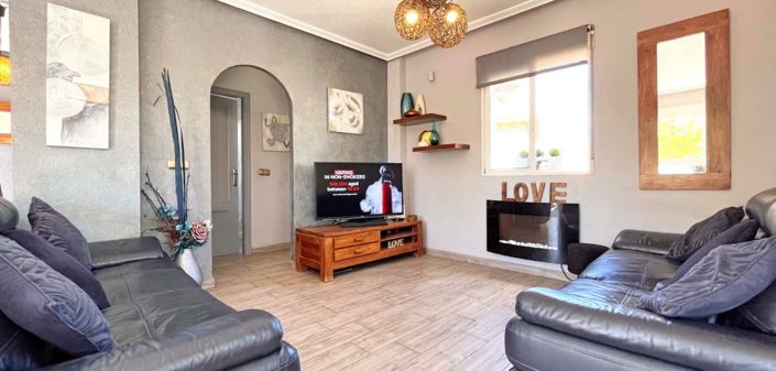 Image No.25-4 Bed Villa for sale