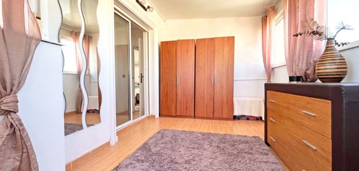 Image No.9-4 Bed Villa for sale