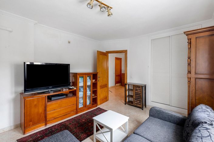 Image No.45-5 Bed Villa for sale