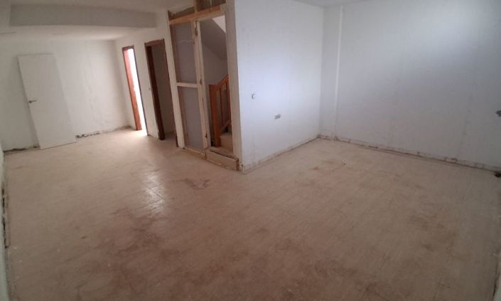 Image No.24-3 Bed Villa for sale