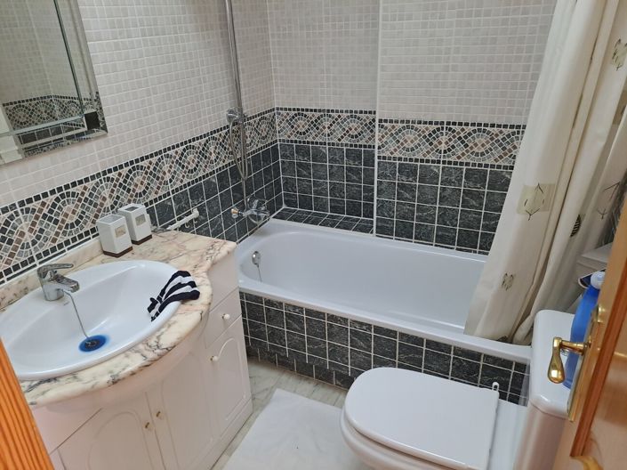 Image No.23-2 Bed Apartment for sale