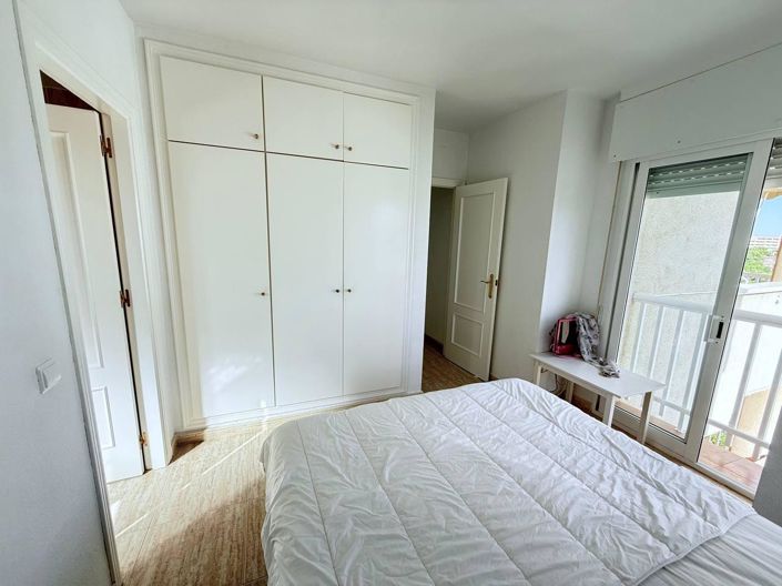 Image No.14-3 Bed Apartment for sale