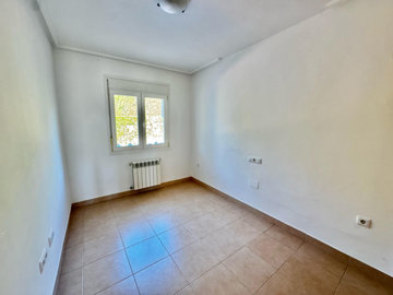 propertyattachment1rxw5nsfwj20250331014728