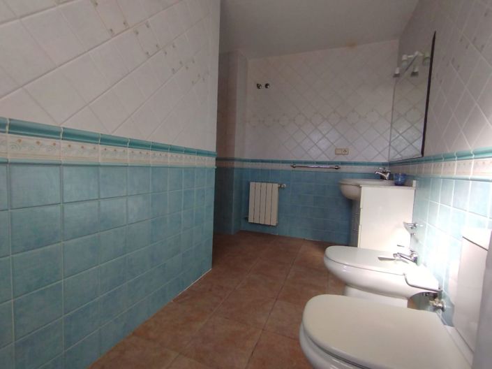 Image No.34-6 Bed Villa for sale