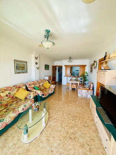 Image No.18-3 Bed Apartment for sale