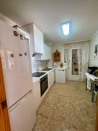 Image No.20-3 Bed Apartment for sale