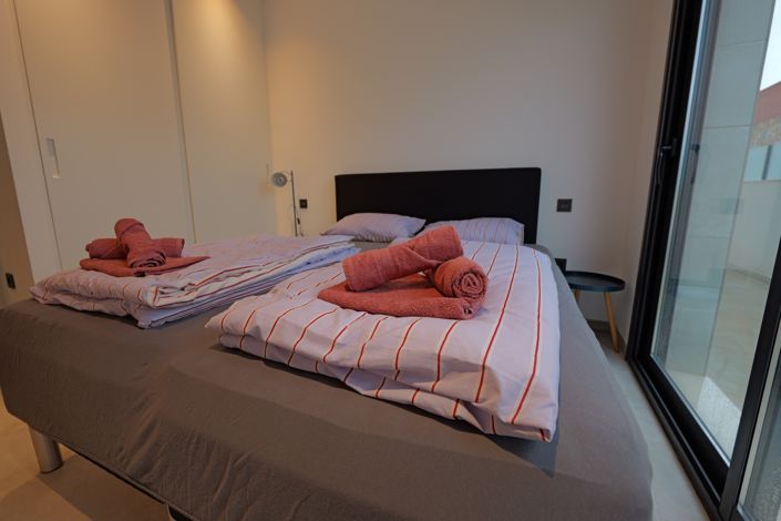 Image No.10-4 Bed Villa for sale