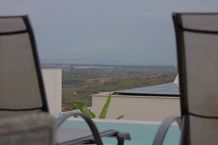 Image No.21-4 Bed Villa for sale