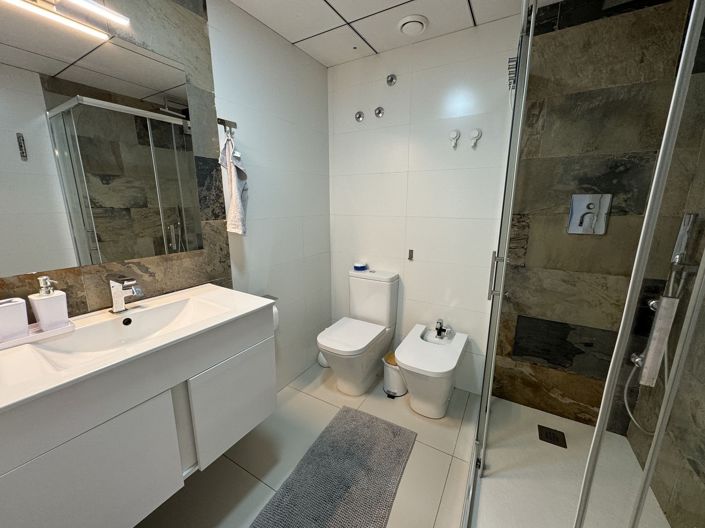 Image No.14-2 Bed Apartment for sale