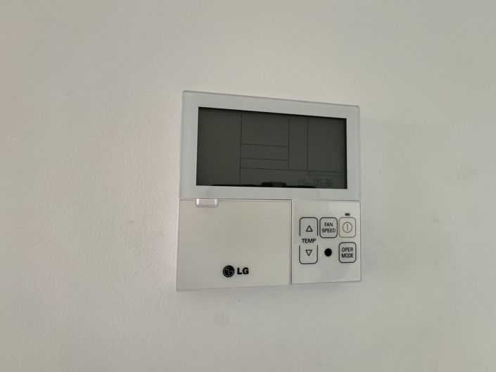 Image No.20-2 Bed Apartment for sale