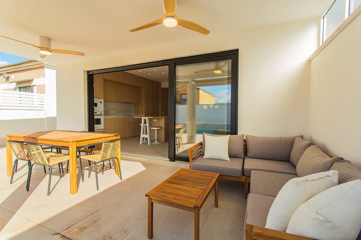 Image No.5-2 Bed Townhouse for sale