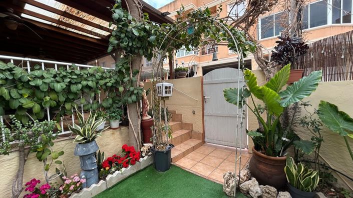 Image No.27-3 Bed Villa for sale