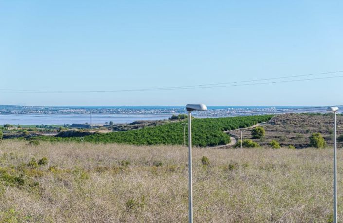 Image No.41-3 Bed Villa for sale