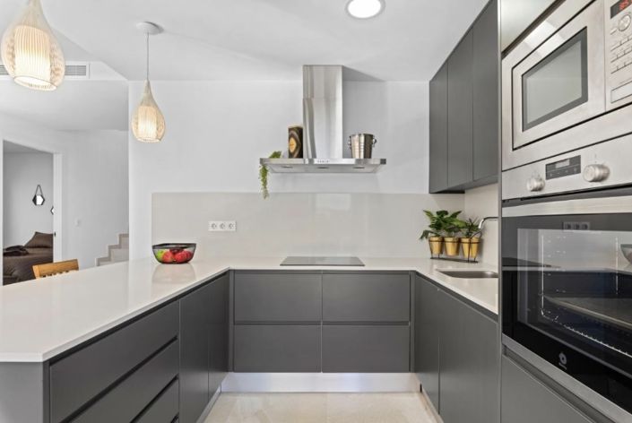 Image No.7-3 Bed Villa for sale