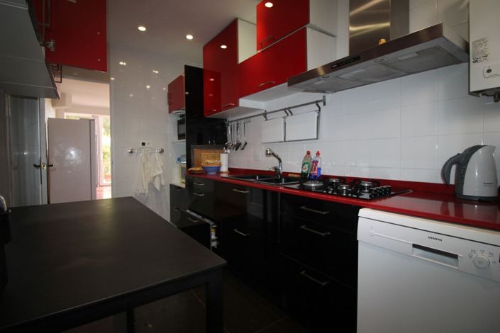 Image No.25-4 Bed Duplex for sale