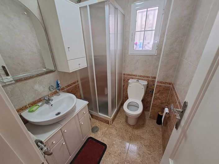 Image No.5-3 Bed Townhouse for sale