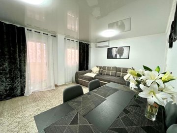 4 Bed Apartment for sale
