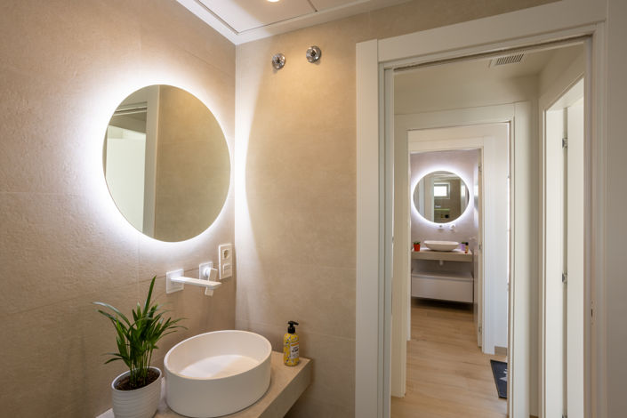 Image No.22-2 Bed Property for sale