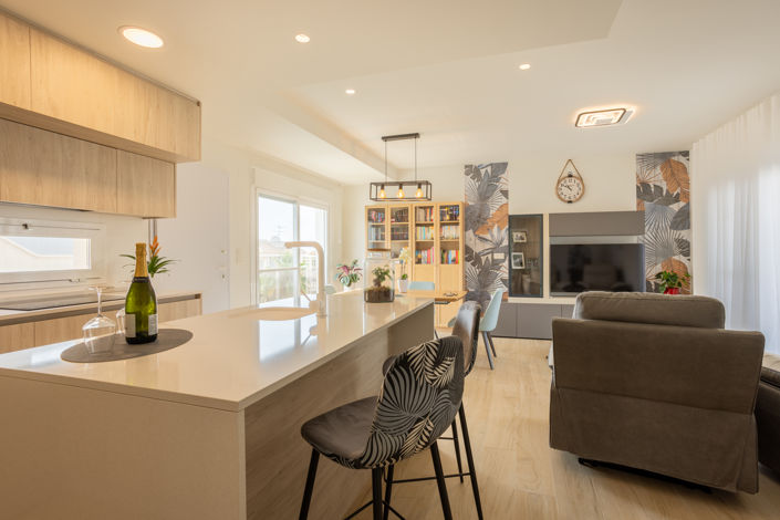 Image No.23-2 Bed Property for sale