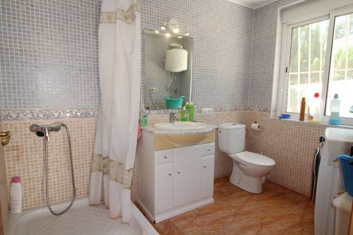 Image No.37-5 Bed Villa for sale