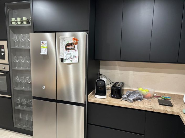 Image No.10-3 Bed Apartment for sale