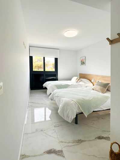 Image No.27-2 Bed Apartment for sale