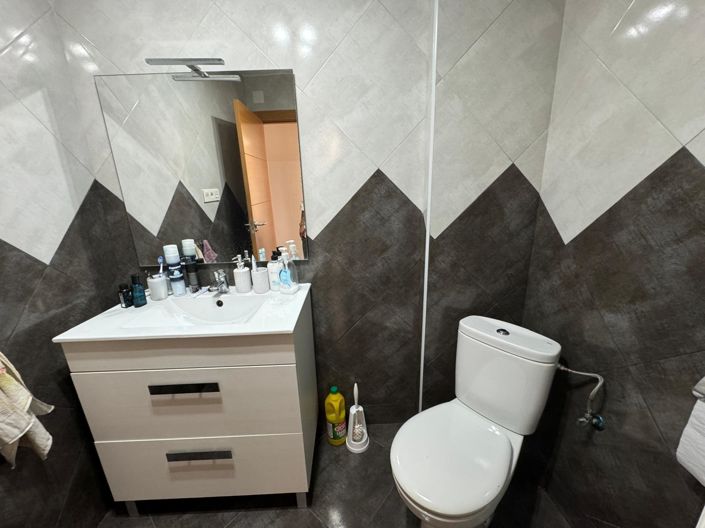 Image No.14-3 Bed Apartment for sale