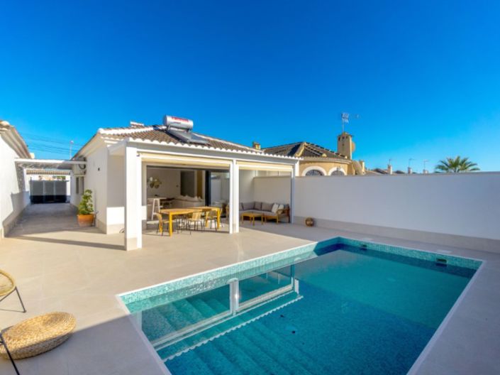 Image No.25-3 Bed Villa for sale