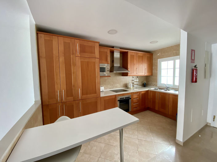 Image No.12-4 Bed Townhouse for sale