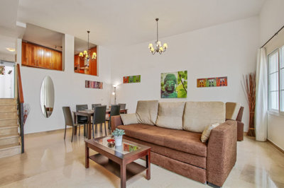 3-e898b2bb2a2fdfd06d2c39894dce8316-1