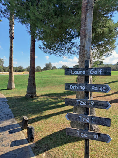 Image No.30-4 Bed Townhouse for sale