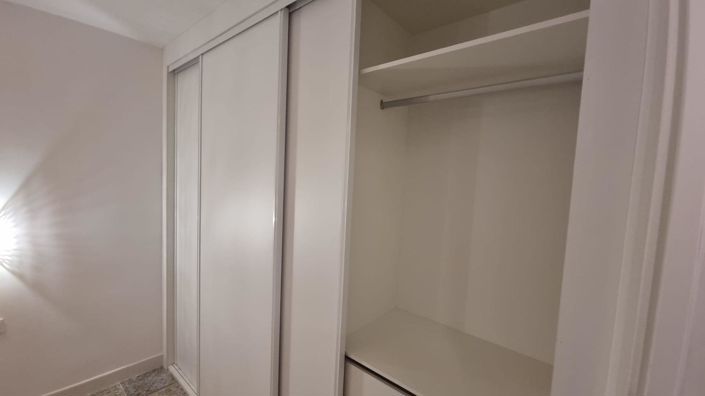 Image No.22-2 Bed Apartment for sale