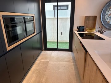 o1ih5bepit5q8qr56bl14gp1ant23