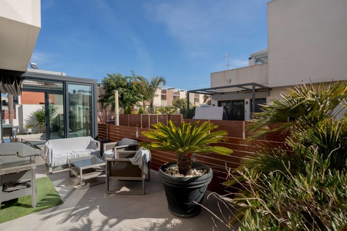 Image No.19-5 Bed Villa for sale