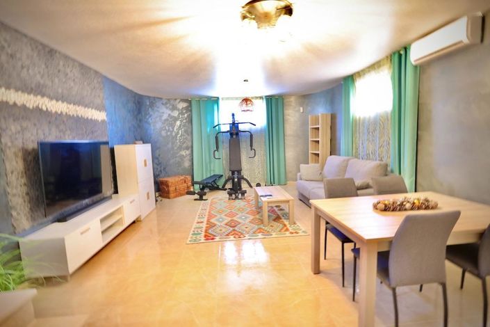 Image No.10-4 Bed Villa for sale