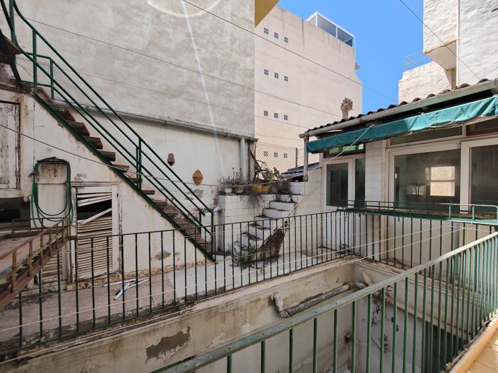 Image No.14-5 Bed Apartment for sale