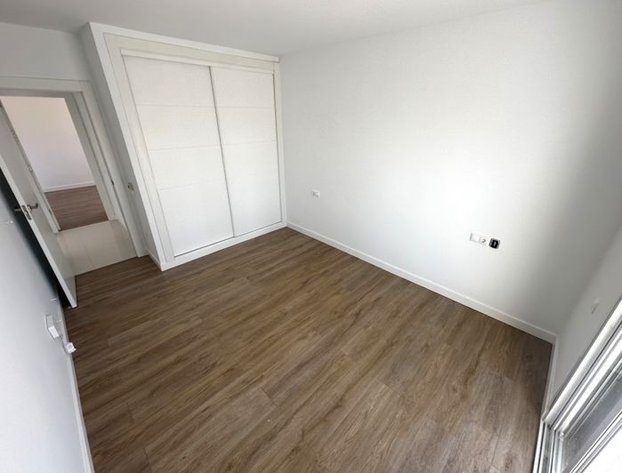 Image No.10-3 Bed Villa for sale