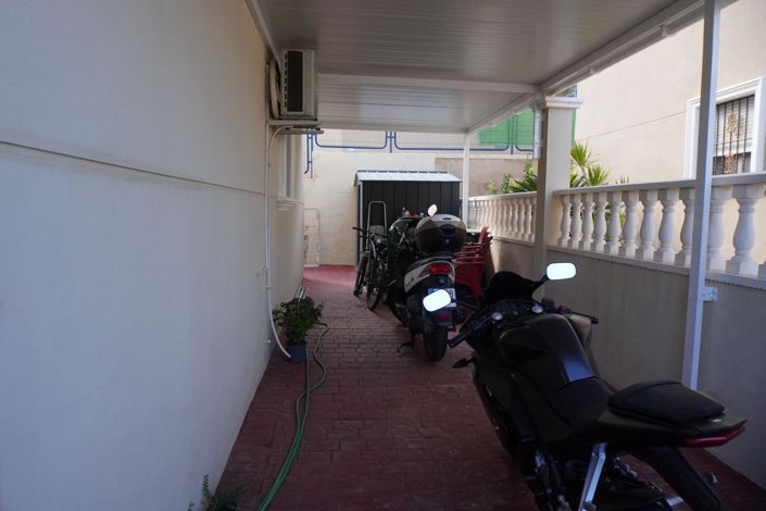 Image No.5-3 Bed Villa for sale