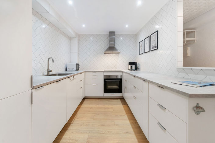 Image No.3-3 Bed Apartment for sale