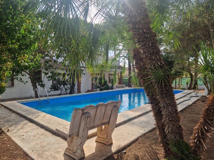 Image No.42-5 Bed Villa for sale