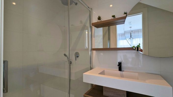 Image No.23-3 Bed House for sale