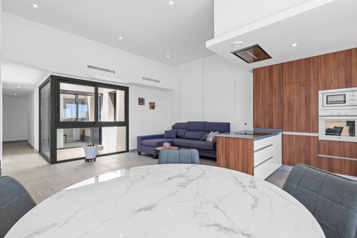 Image No.12-5 Bed Villa for sale