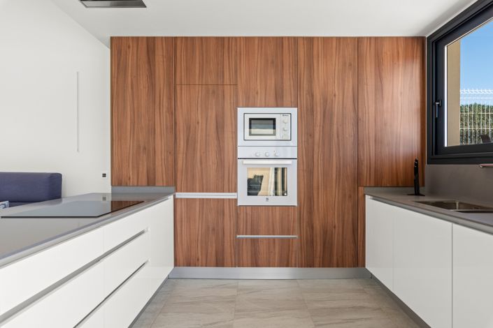 Image No.14-5 Bed Villa for sale