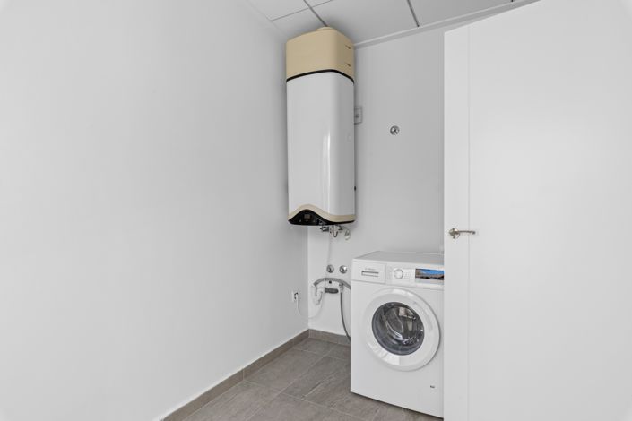 Image No.42-5 Bed Villa for sale