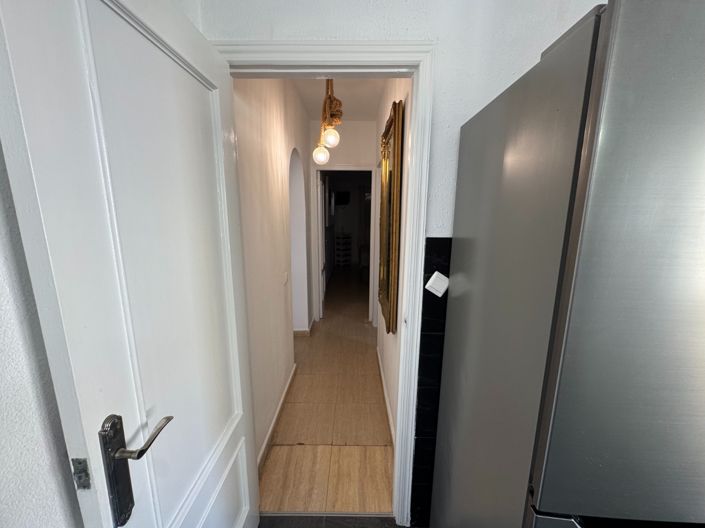 Image No.19-4 Bed Apartment for sale