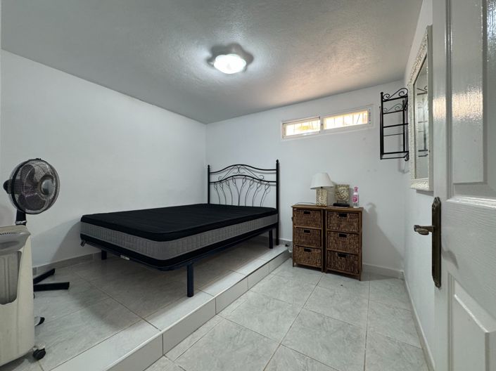 Image No.27-4 Bed Apartment for sale