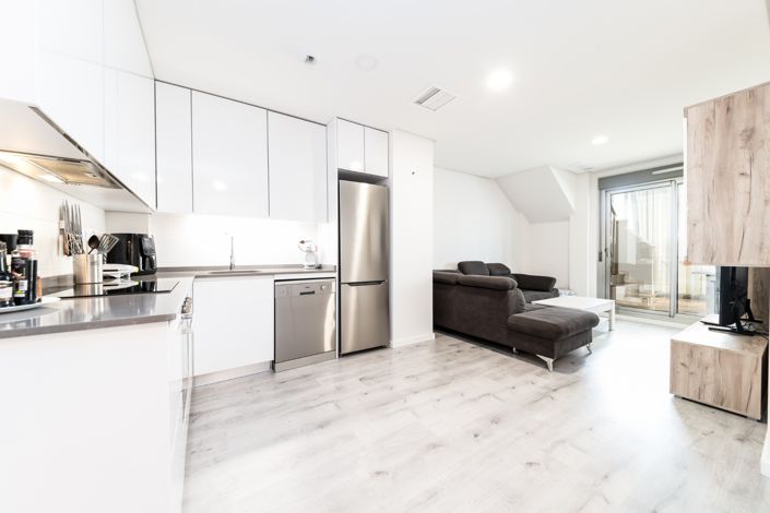 Image No.19-3 Bed Penthouse for sale