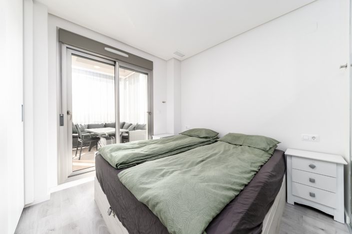 Image No.26-3 Bed Penthouse for sale