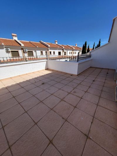 Image No.24-3 Bed Villa for sale